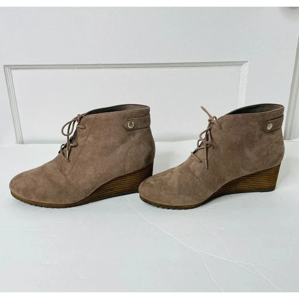 Dr. Scholl's Conquer Taupe Grey Wedge Ankle Boot Women's Sz 9.5M Be Energized